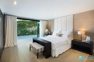 5 bedroom House for Sale in Marbella-57098