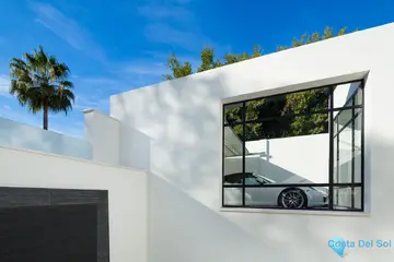 5 bedroom House for Sale in Marbella-57099