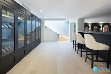 5 bedroom House for Sale in Marbella-57101