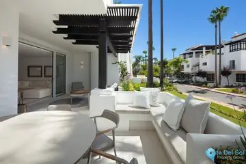 3 bedroom Apartment for Sale in The Golden Mile