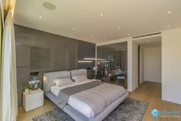 4 bedroom House for Sale in Marbella-57265