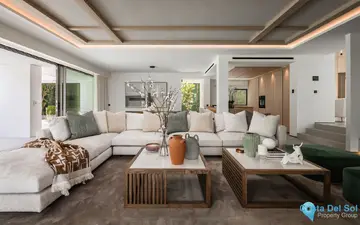 5 bedroom House for Sale in Nueva Andalucía-57329