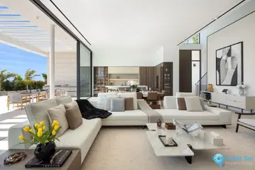6 bedroom House for Sale in Los Flamingos-57343