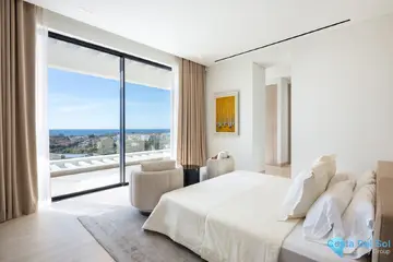 6 bedroom House for Sale in Los Flamingos-57349