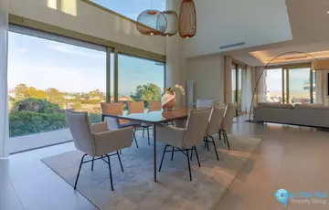 4 bedroom Apartment for Sale in New Golden Mile-57425