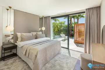 5 bedroom House for Sale in Nueva Andalucía-57439