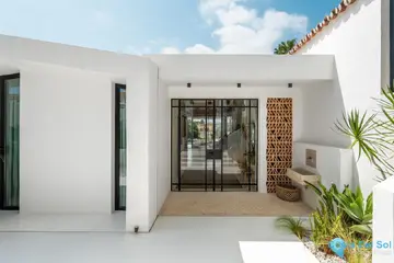 5 bedroom House for Sale in Marbella-57766
