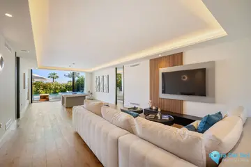 6 bedroom House for Sale in Marbella-57990