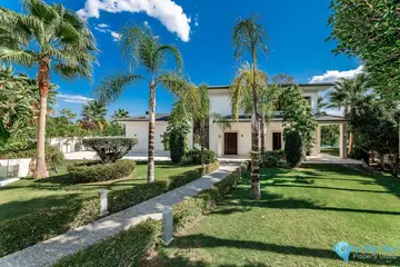 6 bedroom House for Sale in Nueva Andalucía-58046