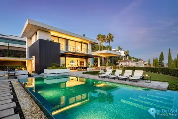 6 bedroom House for Sale in La Quinta-58077