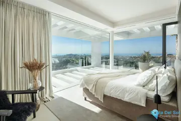 6 bedroom House for Sale in La Quinta-58108
