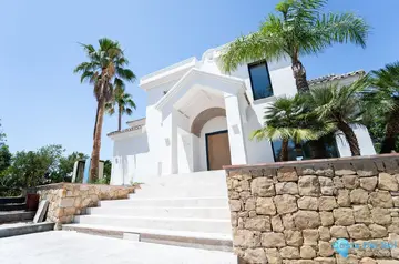 6 bedroom House for Sale in Marbella-58241