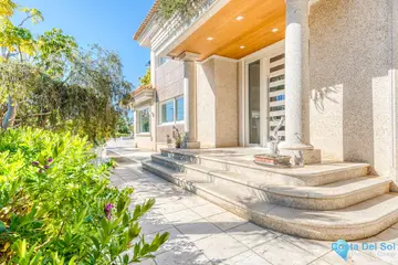 8 bedroom House for Sale in Bahía de Marbella-58331