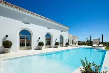 6 bedroom House for Sale in Nueva Andalucía-58352