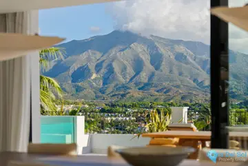 6 bedroom House for Sale in Marbella-58420