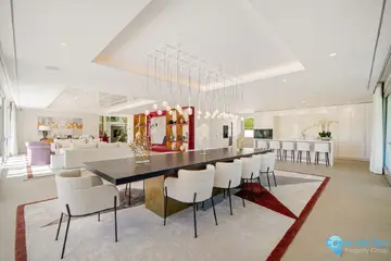 6 bedroom House for Sale in Nueva Andalucía-58432