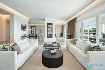 7 bedroom House for Sale in Marbella-58440