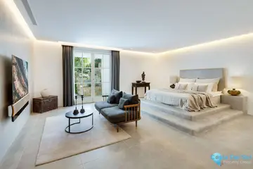 7 bedroom House for Sale in Marbella-58444