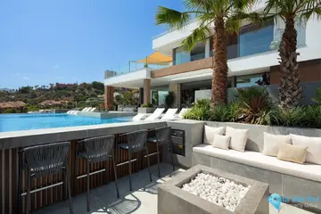 6 bedroom House for Sale in La Quinta-58519
