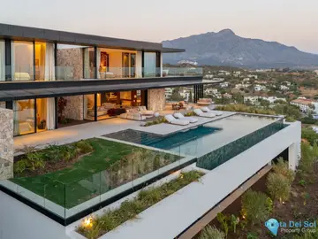 8 bedroom House for Sale in La Quinta-58676
