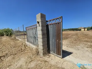 400m2 Plot for Sale in Chiclana de la Frontera-58698