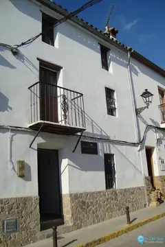 3 bedroom House for Sale in Jimena de la Frontera
