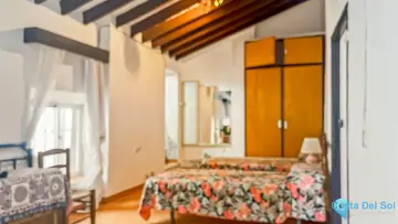 3 bedroom House for Sale in Comares-58996