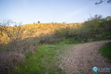 30000m2 Plot for Sale in Moclinejo-59104