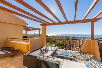 2 bedroom Apartment for Sale in Benahavís-11690