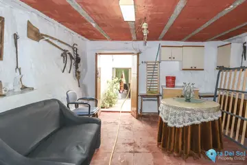 4 bedroom House for Sale in Yunquera-59215
