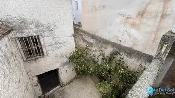 4 bedroom House for Sale in Colmenar-59411