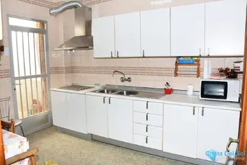 3 bedroom Apartment for Sale in Alameda-59455