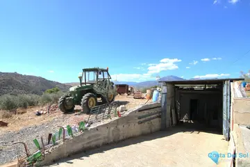 18606m2 Plot for Sale in Zalea