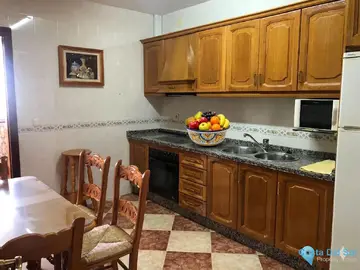 4 bedroom House for Sale in Cuevas De San Marcos-59580