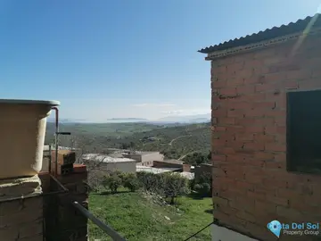 3 bedroom House for Sale in Alozaina-60266
