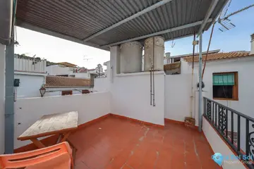 4 bedroom House for Sale in Guaro-60349