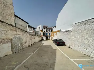 272m2 Plot for Sale in Monda-60387