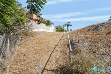 800m2 Plot for Sale in Almayate-60566