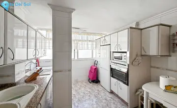 4 bedroom Apartment for Sale in Perchel Sur-542