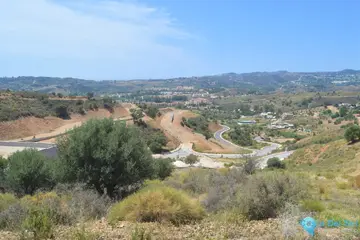 885m2 Plot for Sale in Mijas-60724