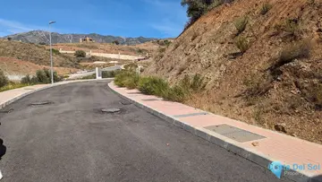 885m2 Plot for Sale in Mijas Golf-60736