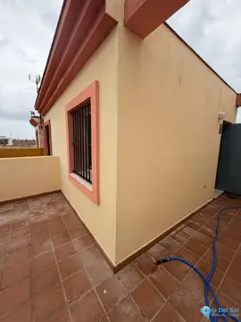 2 bedroom House for Sale in La Línea