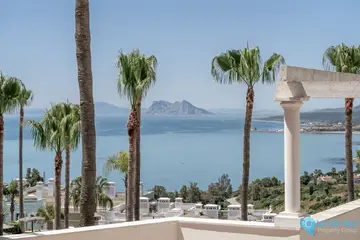 2 bedroom Apartment for Sale in Manilva