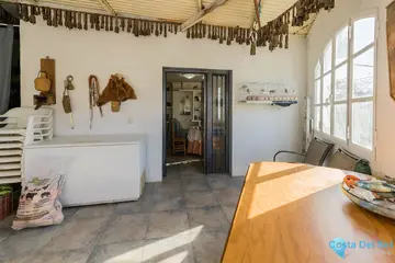 4 bedroom House for Sale in Tolox-61065