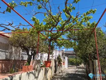 4 bedroom House for Sale in Alora