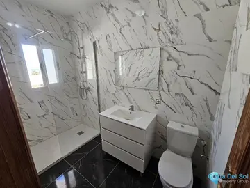 2 bedroom House for Sale in Manilva-61262