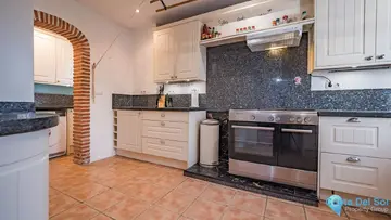 6 bedroom House for Sale in Villanueva De La Concepcion-61726