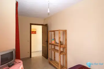 4 bedroom House for Sale in Alozaina-61780