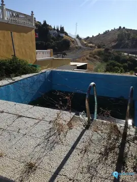 3800m2 Plot for Sale in Estepona-61828