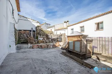 3 bedroom House for Sale in Jimena de la Frontera-62107